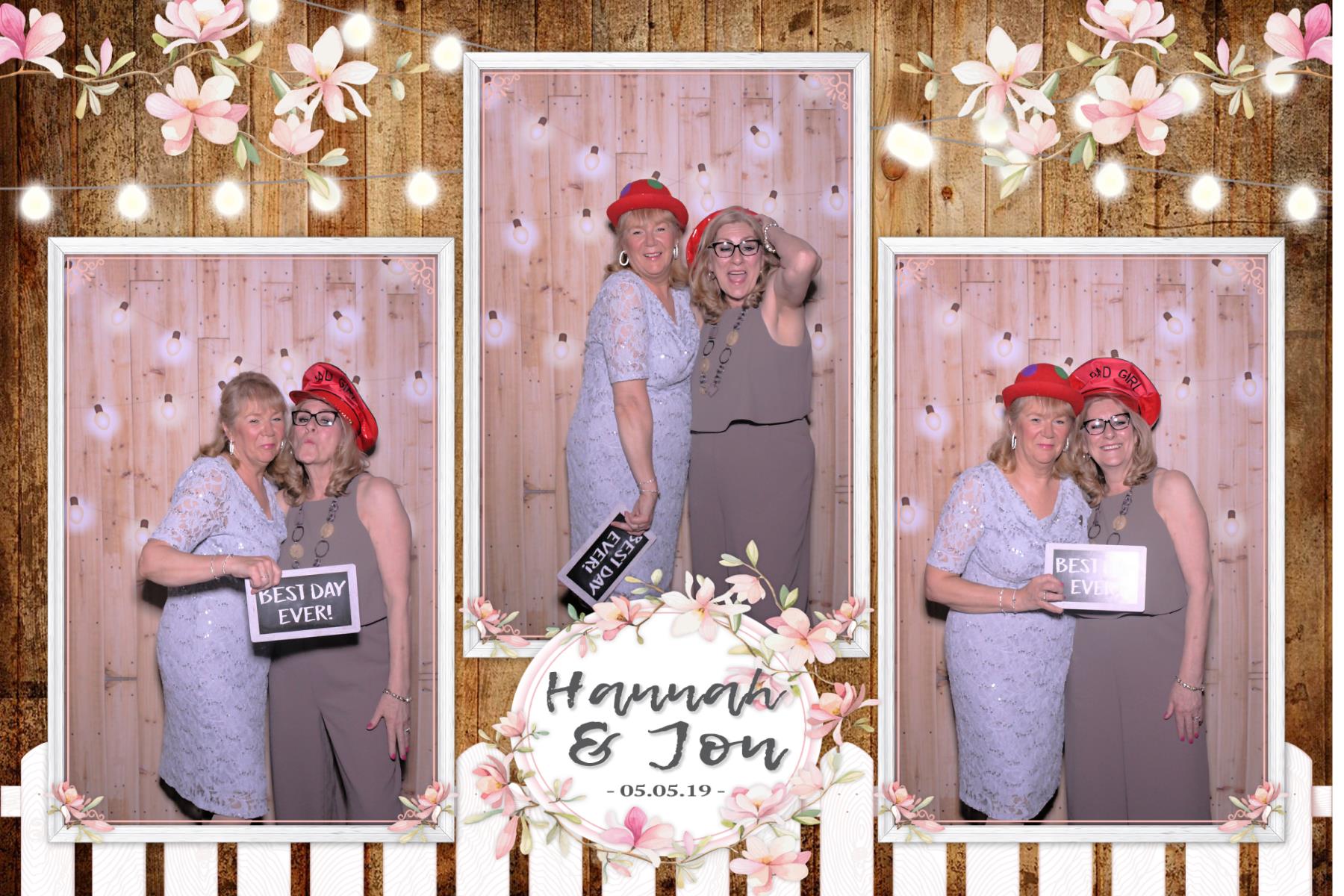 Hannah and Jon | View more photos from the event at gallery.blissbooth.co.uk/u/BlissBooth/Hannah-and-Jon
